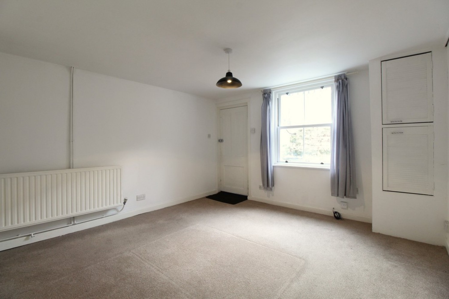 3 bedroom House for Letting Lucas Road, Town Centre