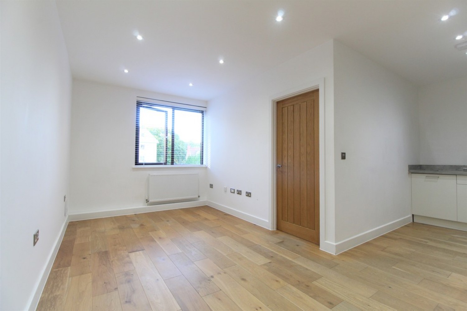 1 bedroom Flat for Letting St Peters Street, Dutch Quarter