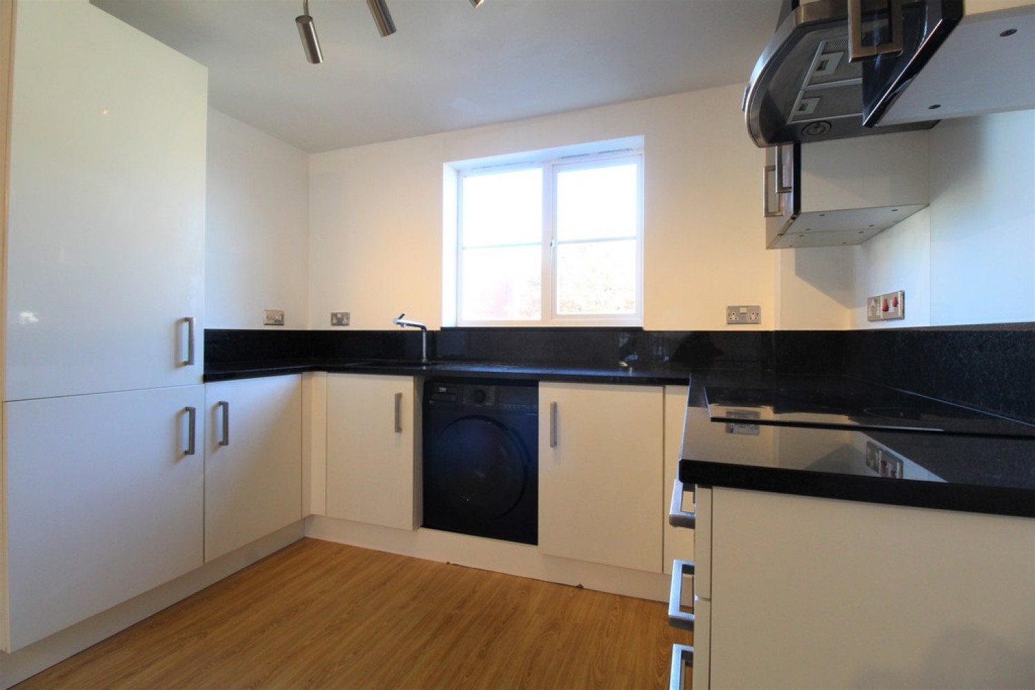 2 bedroom Flat for Letting Mortimer Gardens, Myland