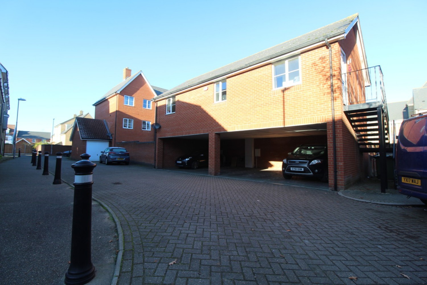 2 bedroom Flat for Letting Mortimer Gardens, Myland