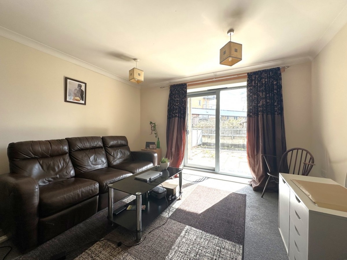 Quayside Drive, Hythe