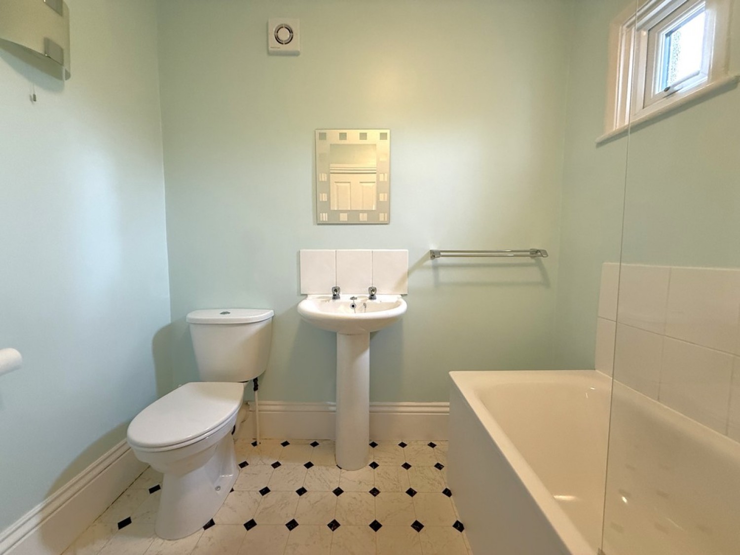 2 bedroom Flat for Letting Greenstead Road, East Colchester