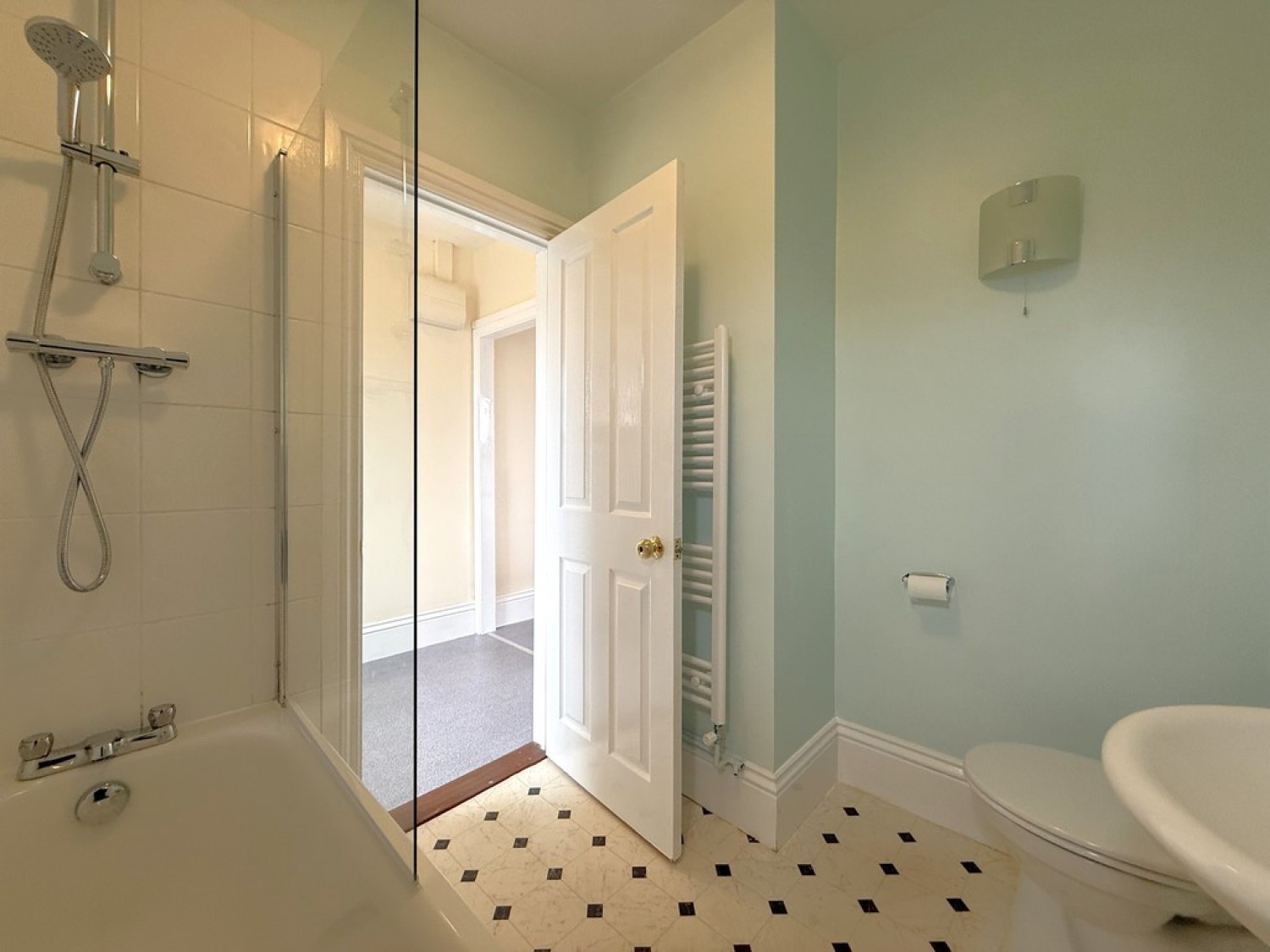 2 bedroom Flat for Letting Greenstead Road, East Colchester