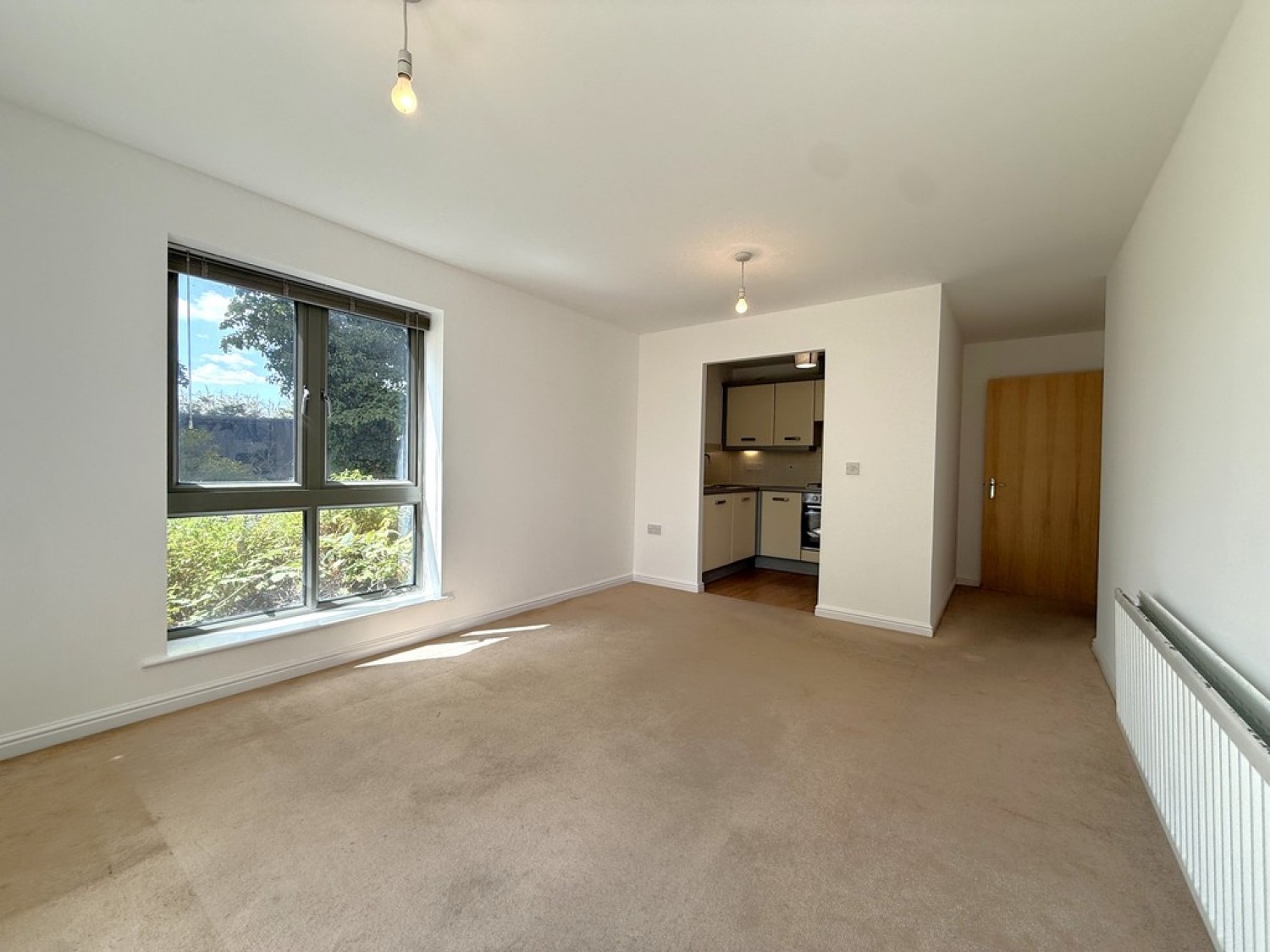 2 bedroom Flat for Letting Bradman Court, Circular Road East