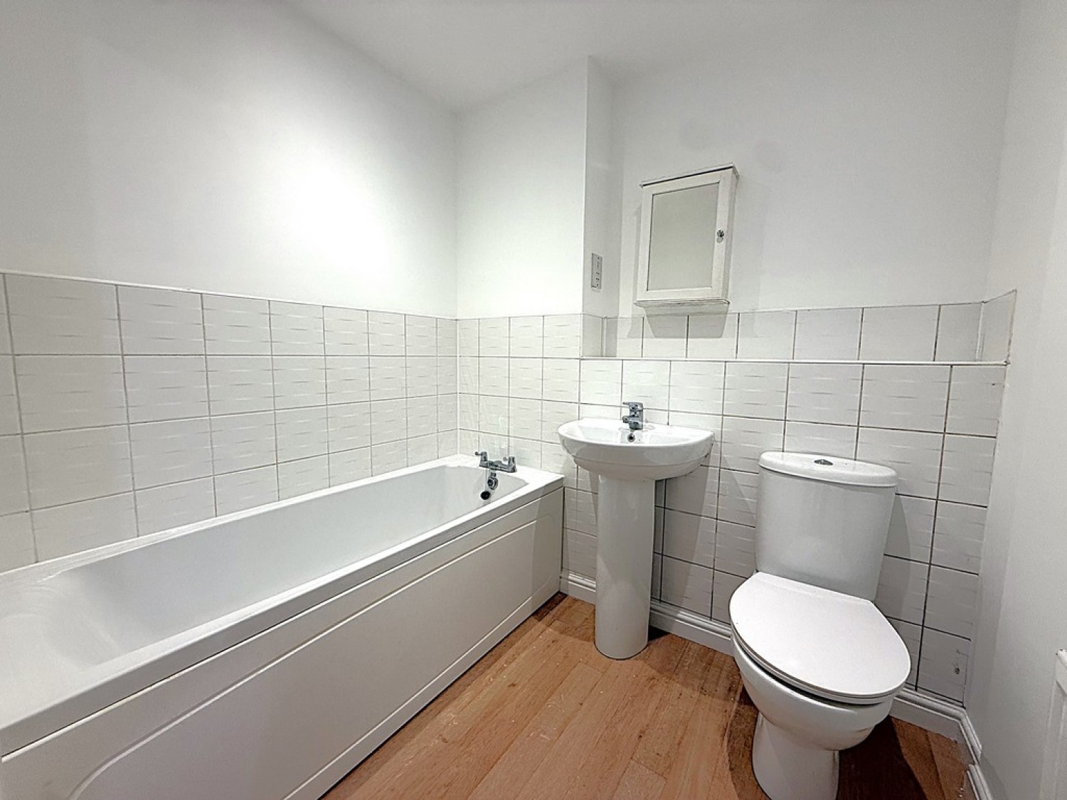 2 bedroom Flat for Letting Bradman Court, Circular Road East