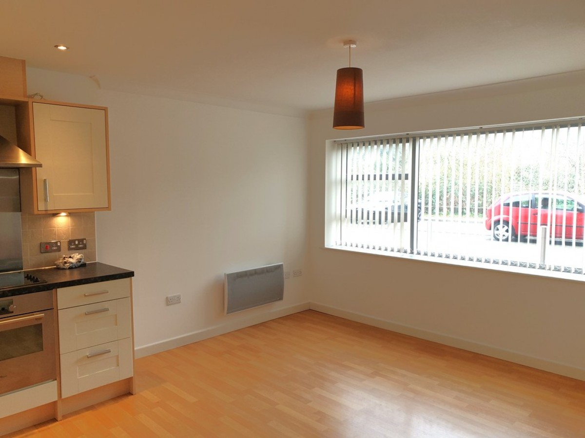 Rotary Way, North Station