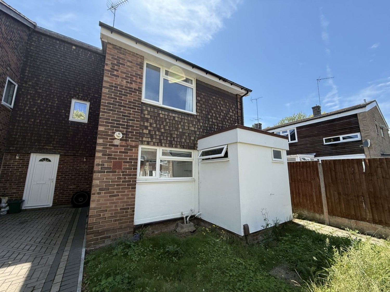2 bedroom House for Letting Durham Square, Town Centre
