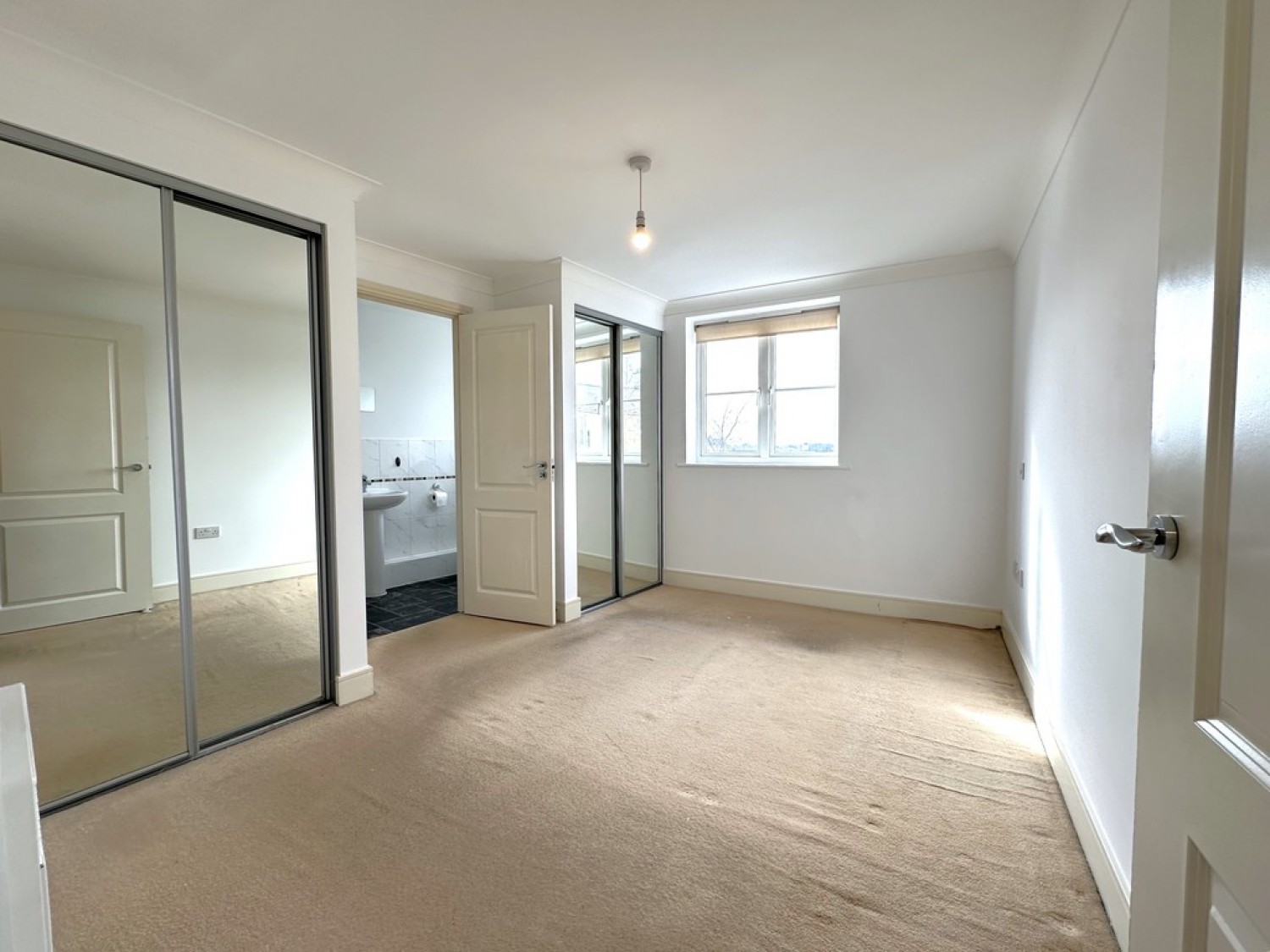 2 bedroom Flat for Letting Aerofoil Grove, North Station