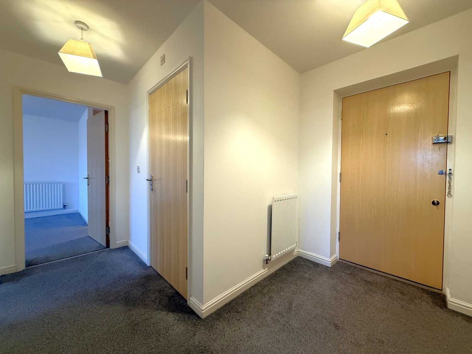 2 bedroom Flat for Letting Beche House, Abbeyfeilds
