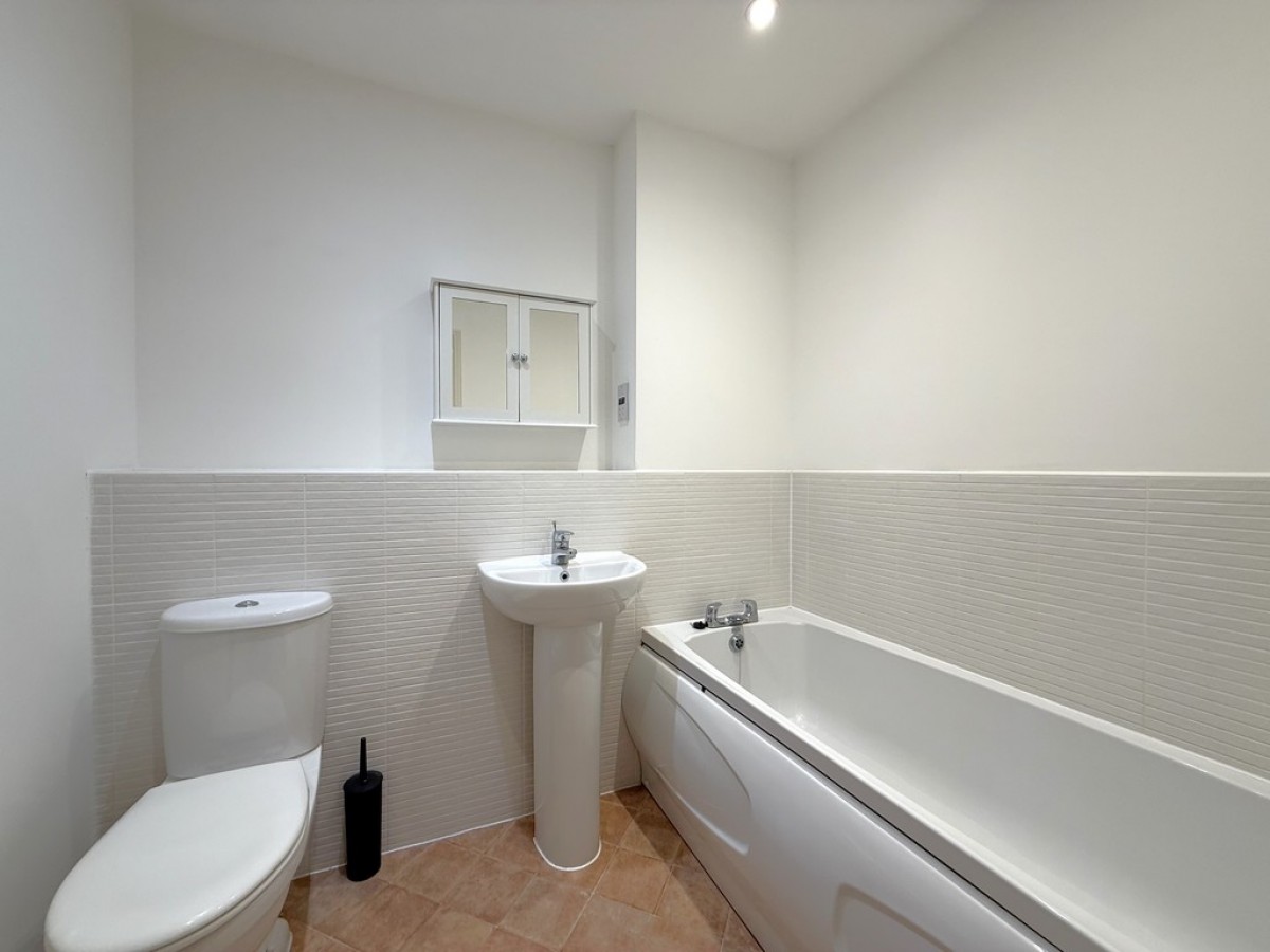 Beche House, Abbeyfields