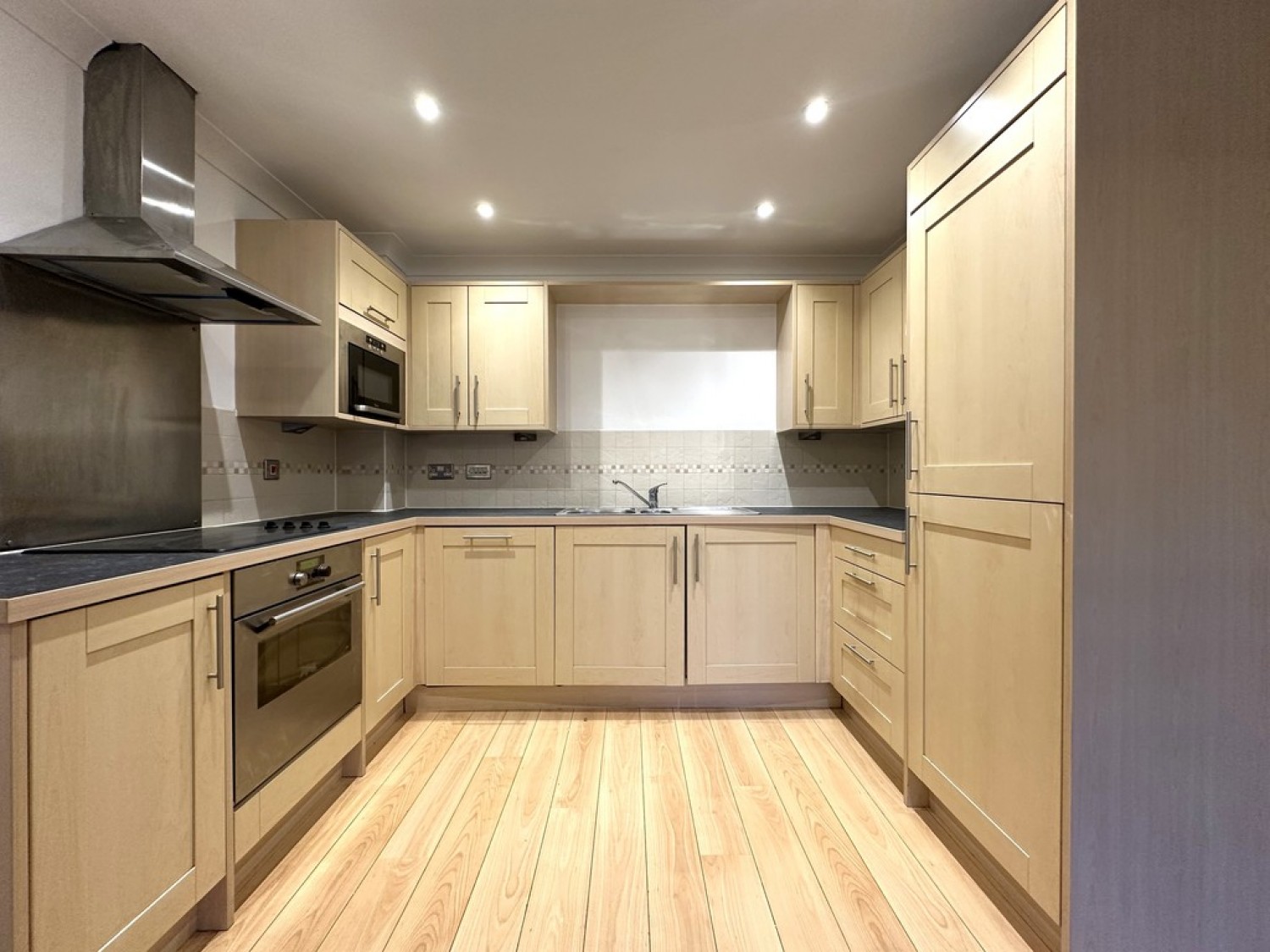 1 bedroom Flat for Sale Quayside Drive, Hythe