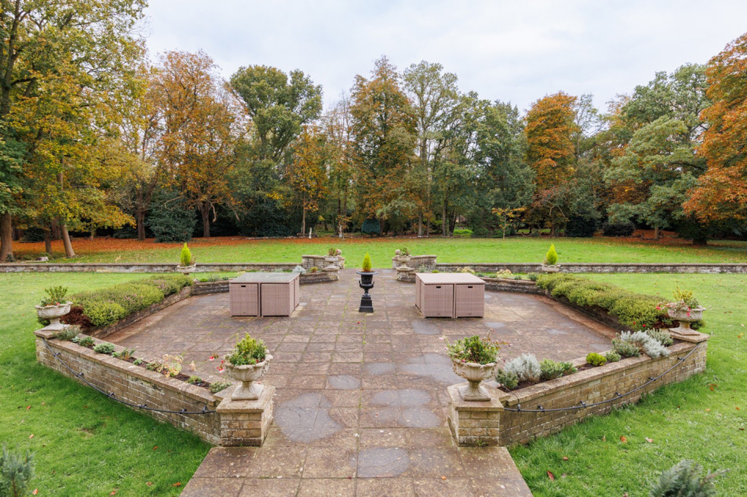 Berechurch Hall, Berechurch Hall End