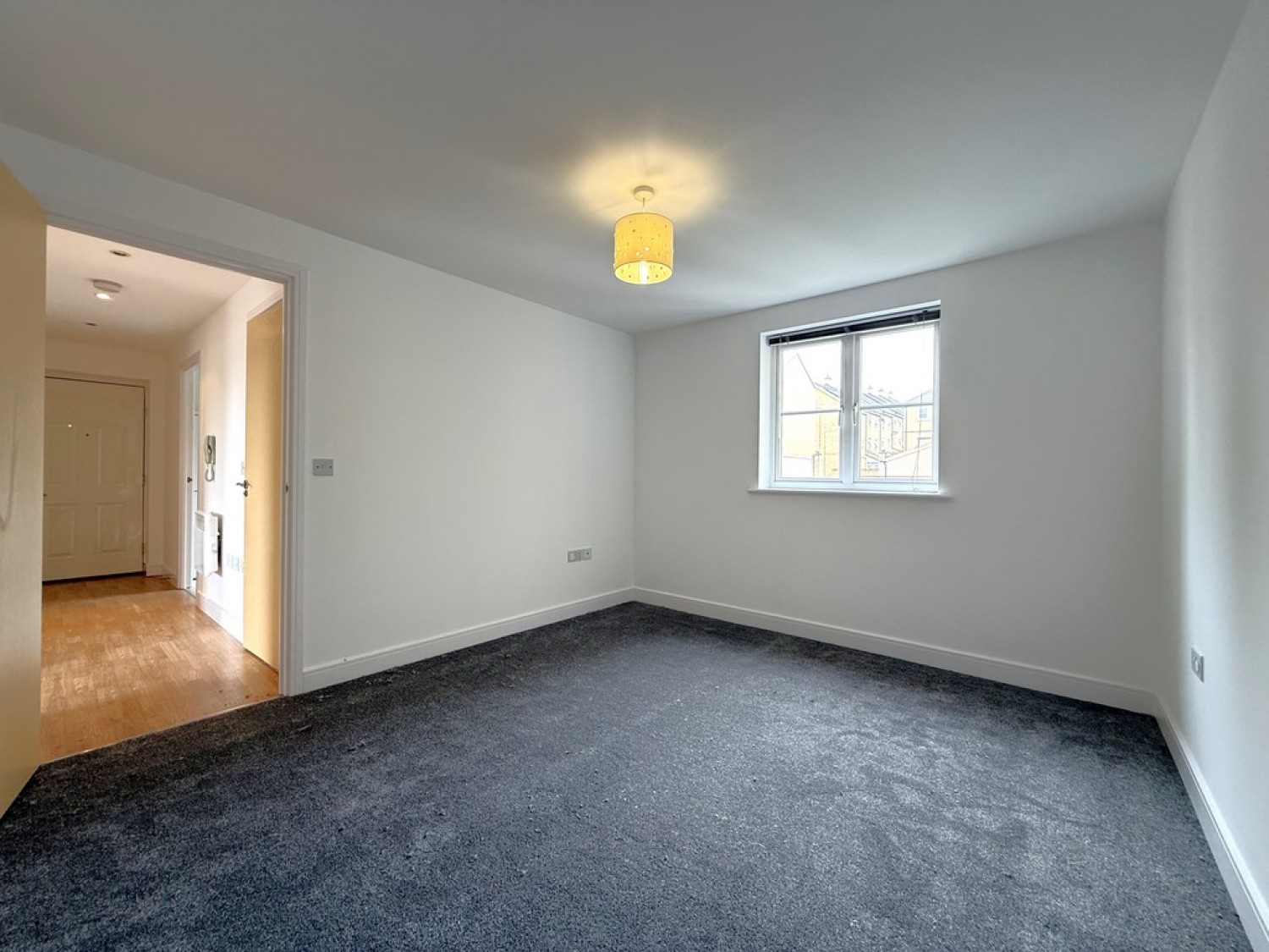 2 bedroom Flat in Woods Court, North Station