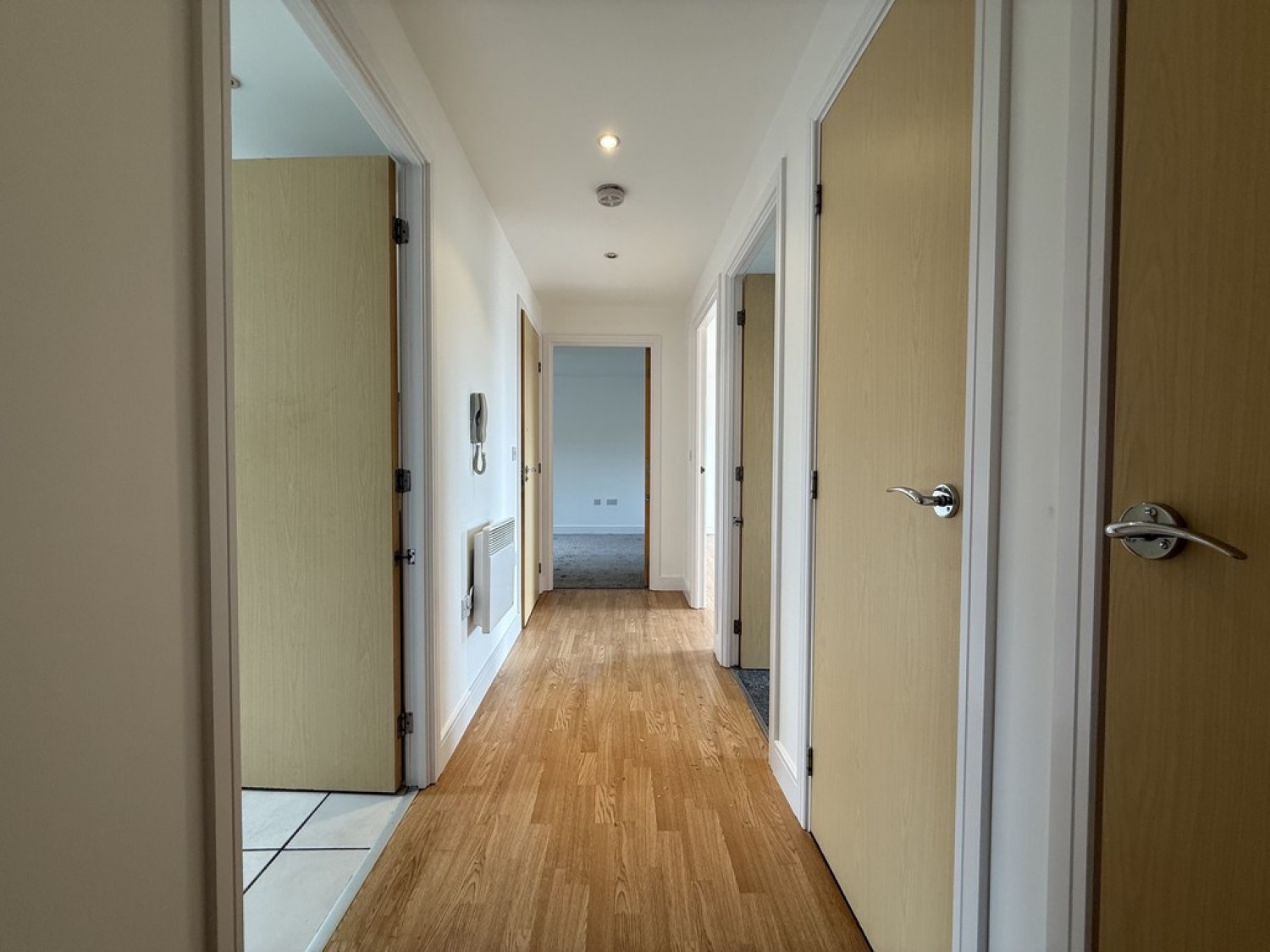 2 bedroom Flat in Woods Court, North Station