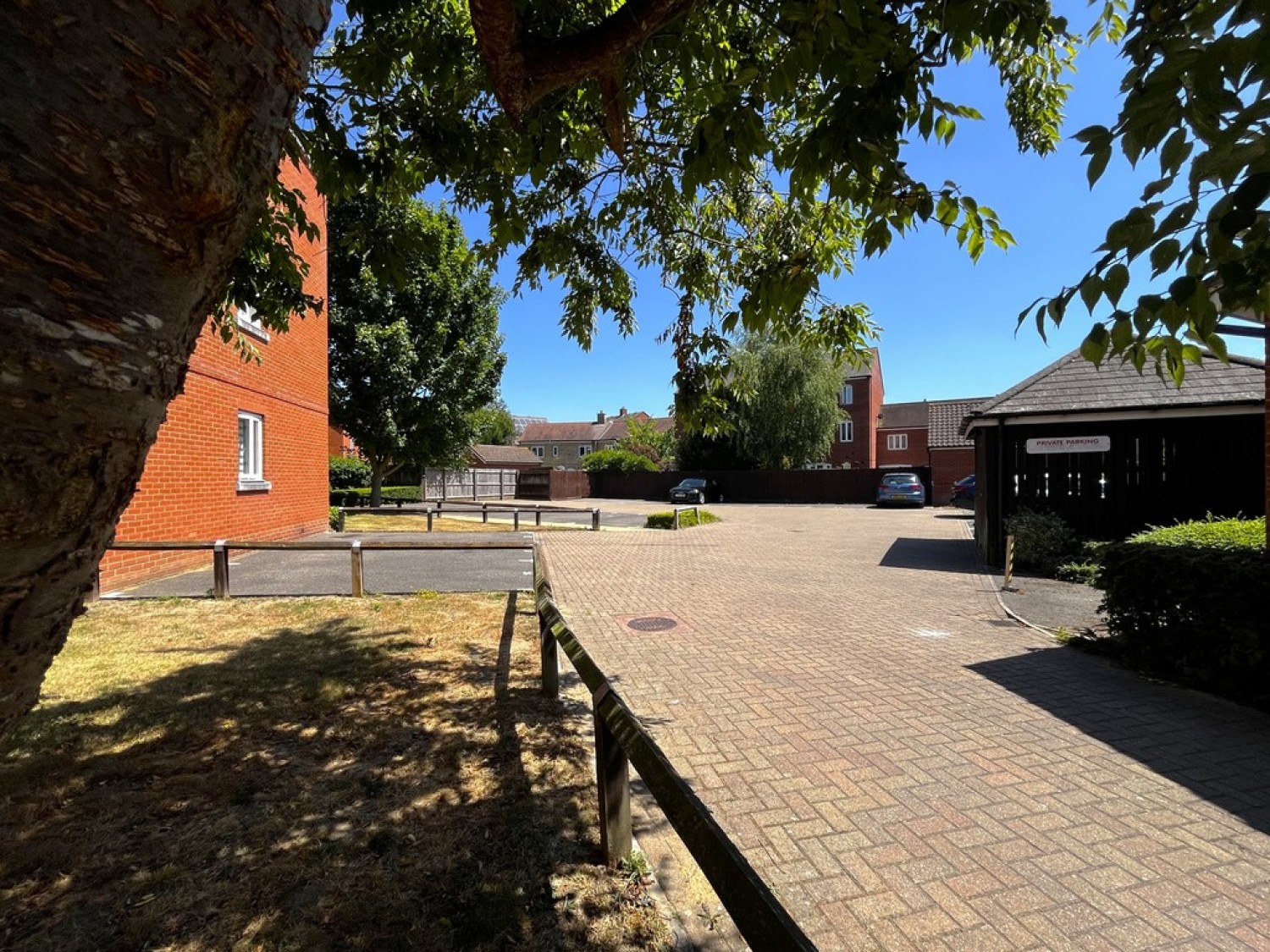 Springham Drive, Highwoods