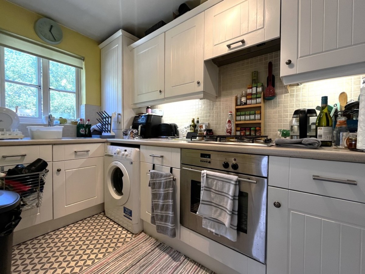 Springham Drive, Highwoods