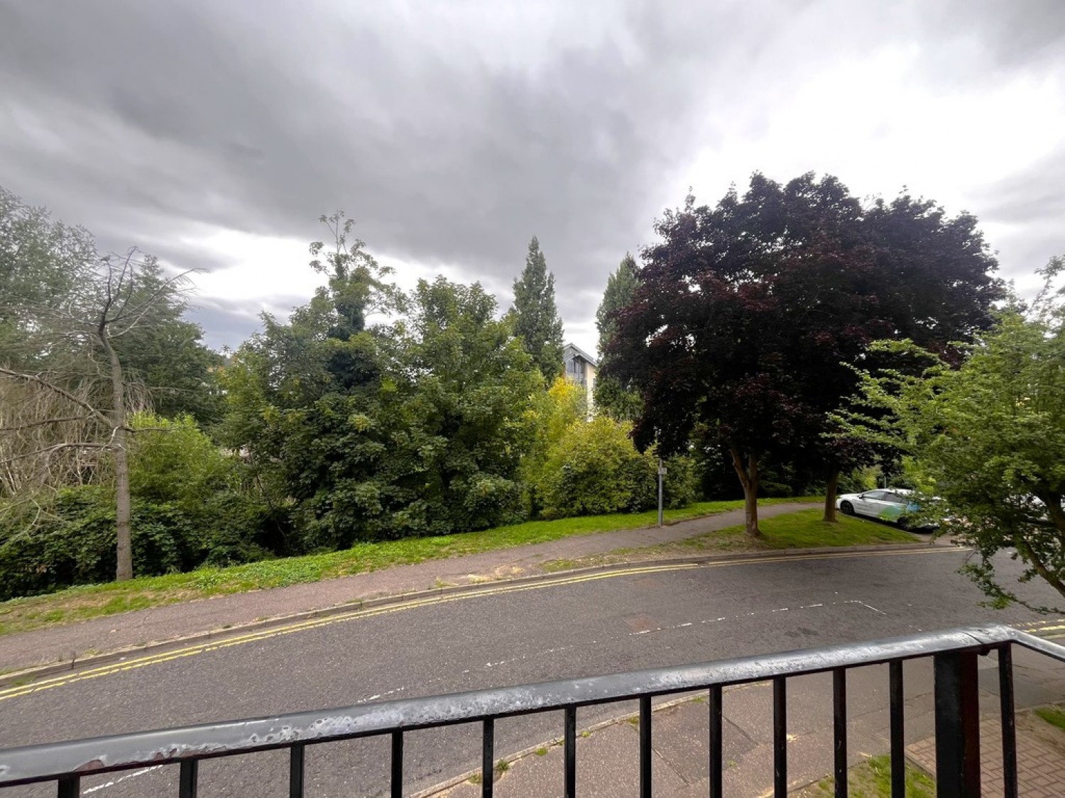 Victoria Chase, North Station Road