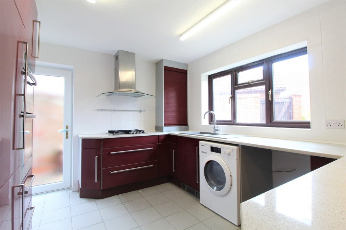 Pampas Close, Highwoods