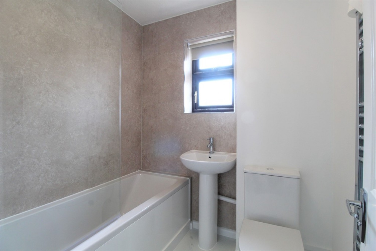 4 bedroom House for Sale Pampas Close, Highwoods