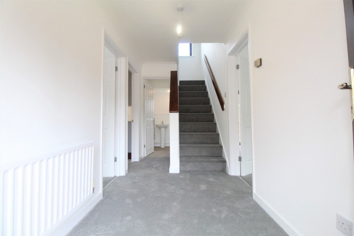 Pampas Close, Highwoods