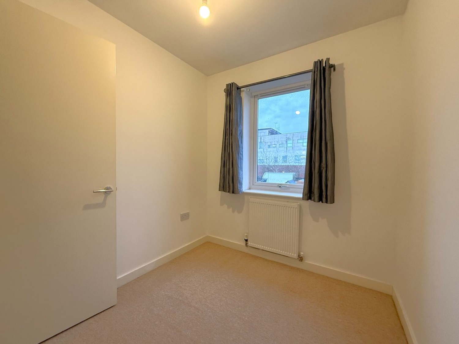 3 bedroom House for Letting Cowper Crescent, Mile End