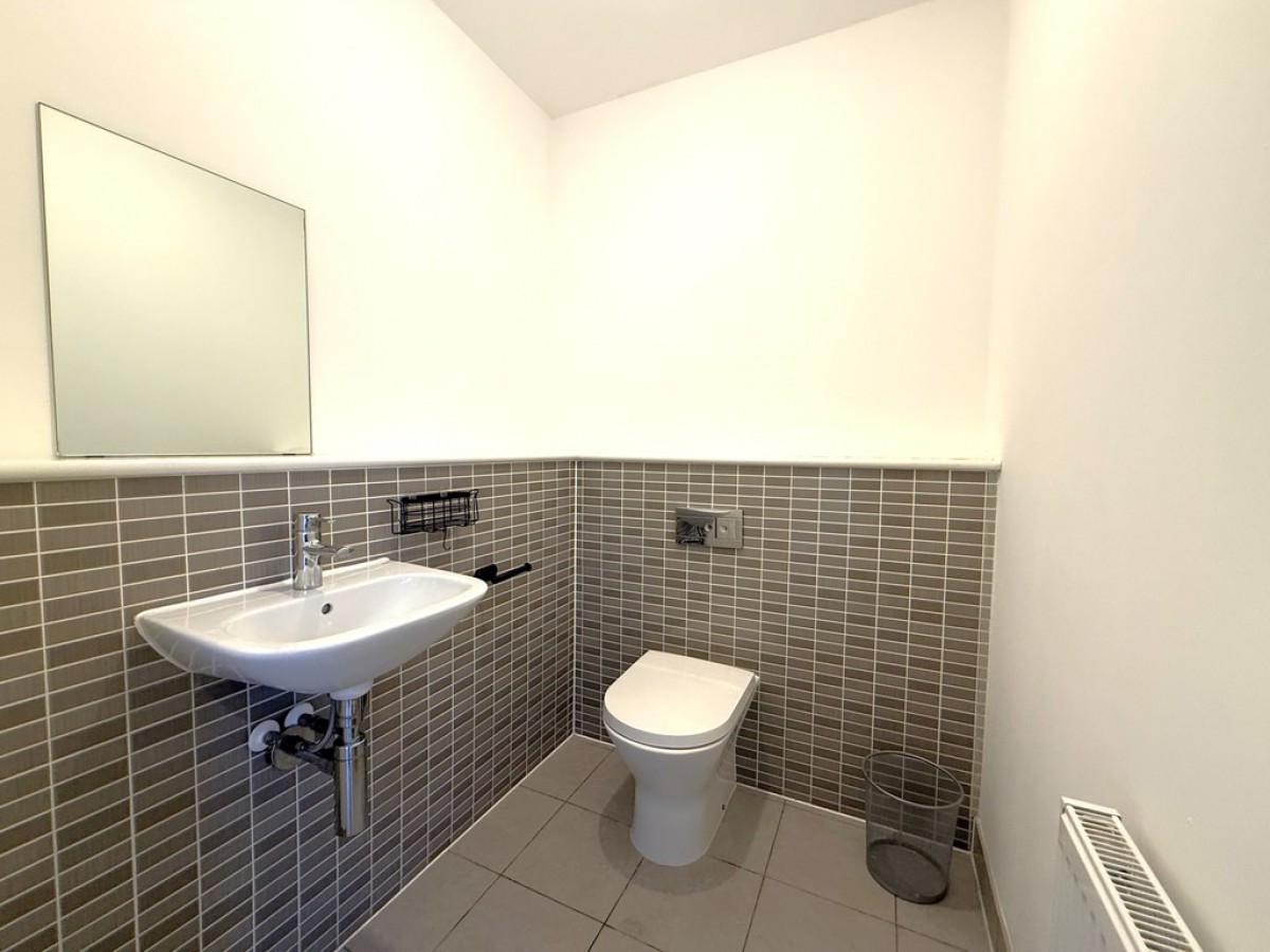 Cowper Crescent, Mile End