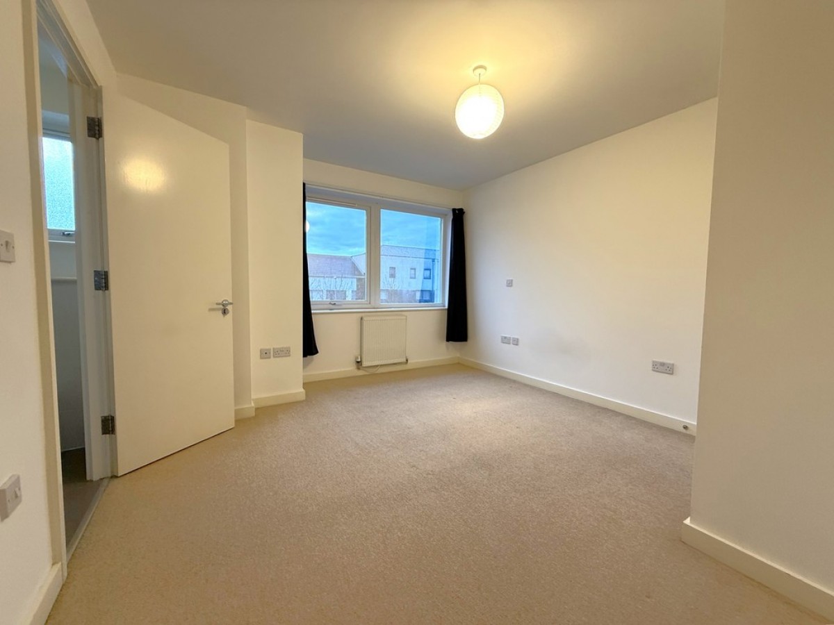 Cowper Crescent, Mile End