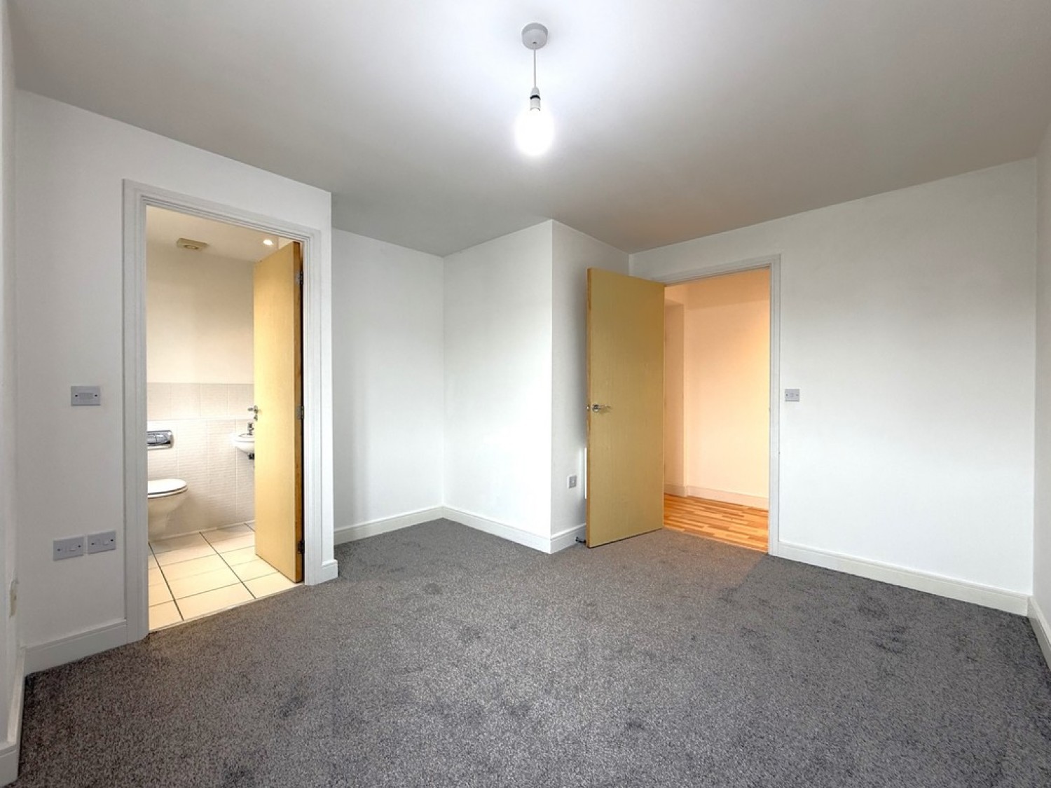 2 bedroom Flat for Sale Propelair Way, North Station