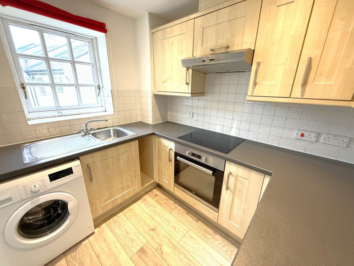 2 bedroom Flat for Sale Albany Gardens, Hythe