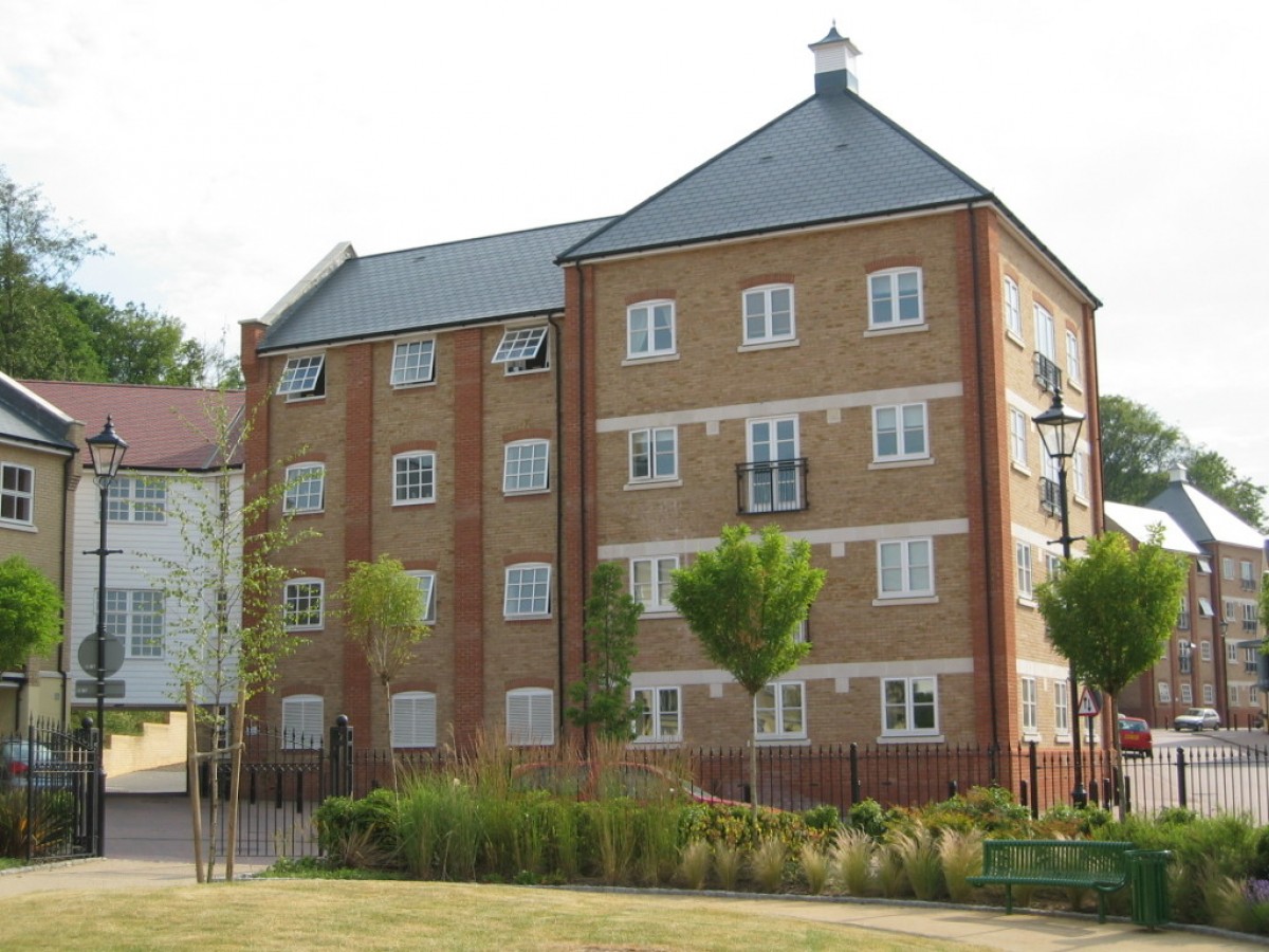 Albany Gardens, Hythe