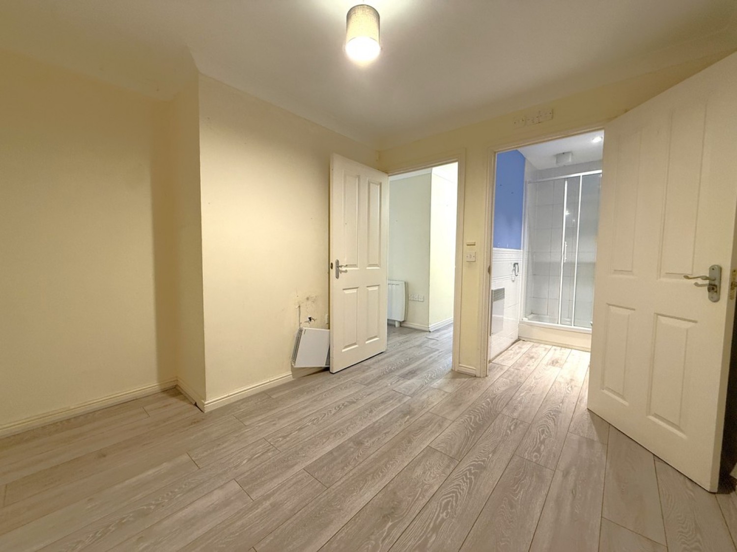 2 bedroom Flat for Sale Albany Gardens, Hythe