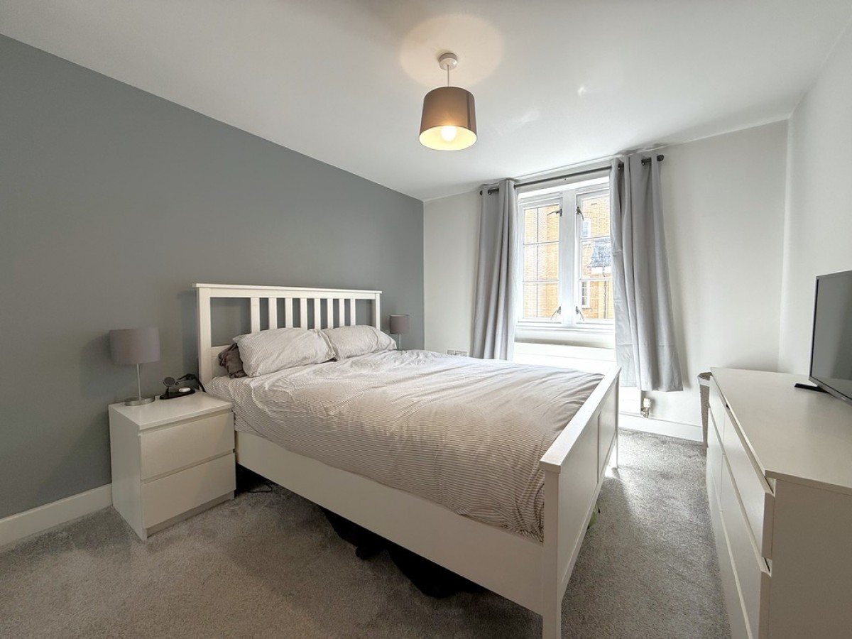 Grsovenor Place, East Street