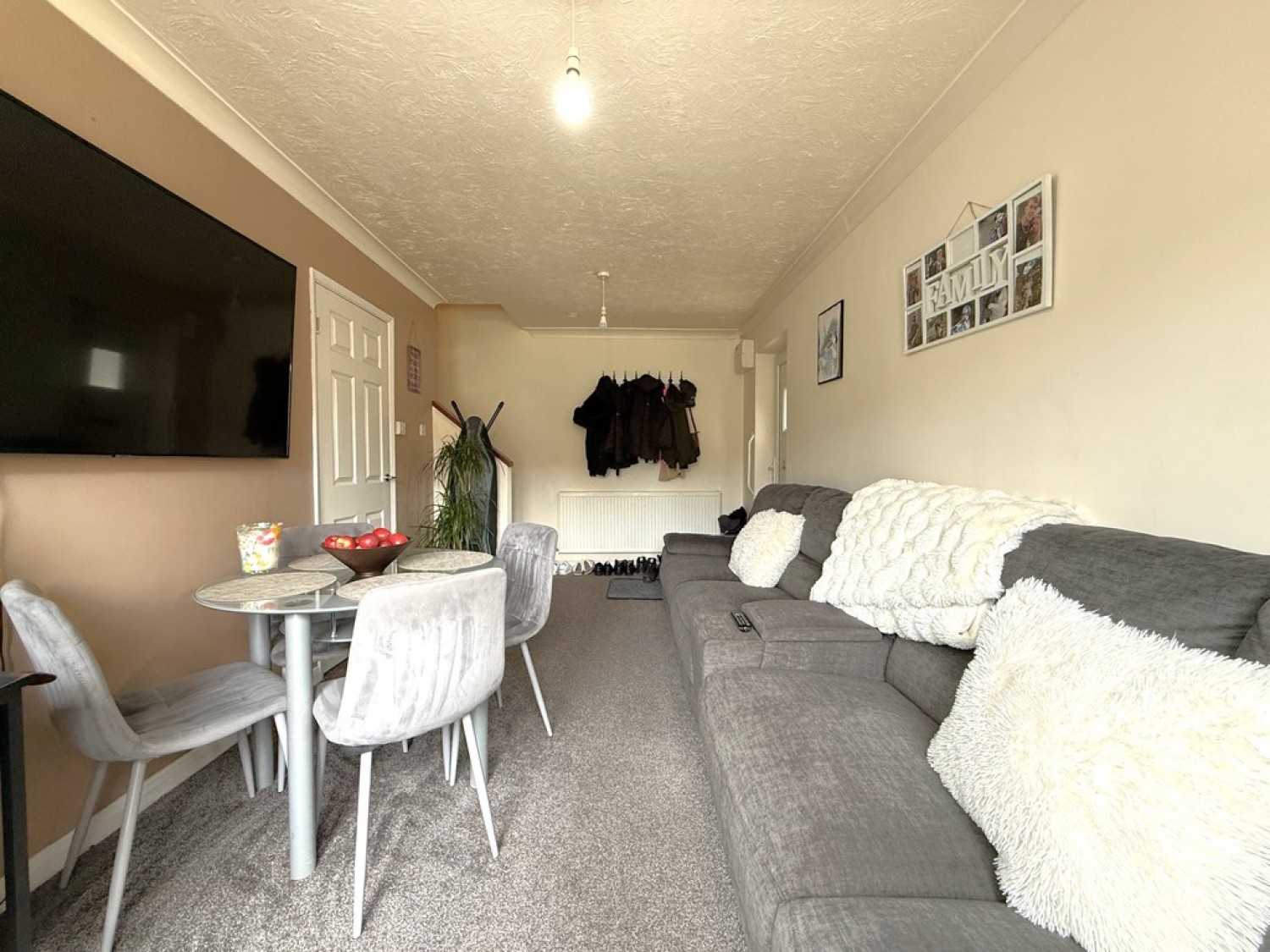 2 bedroom Property for Sale Amies Court, Grimston Road
