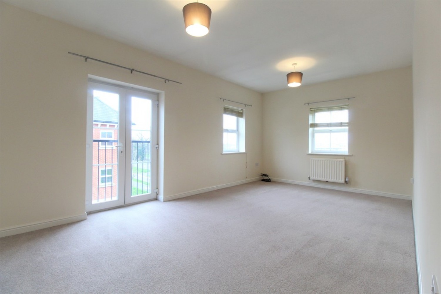 2 bedroom Flat for Sale Chariot Drive, South Colchester
