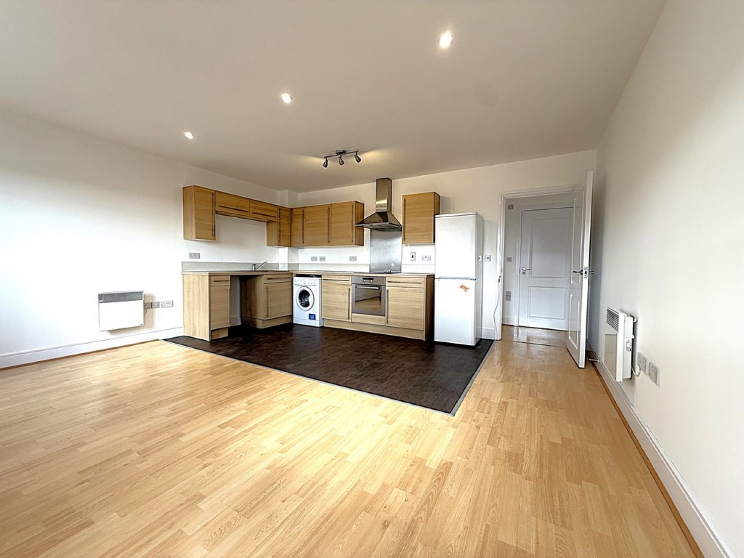 2 bedroom Flat for Sale Turbine Road, North Station