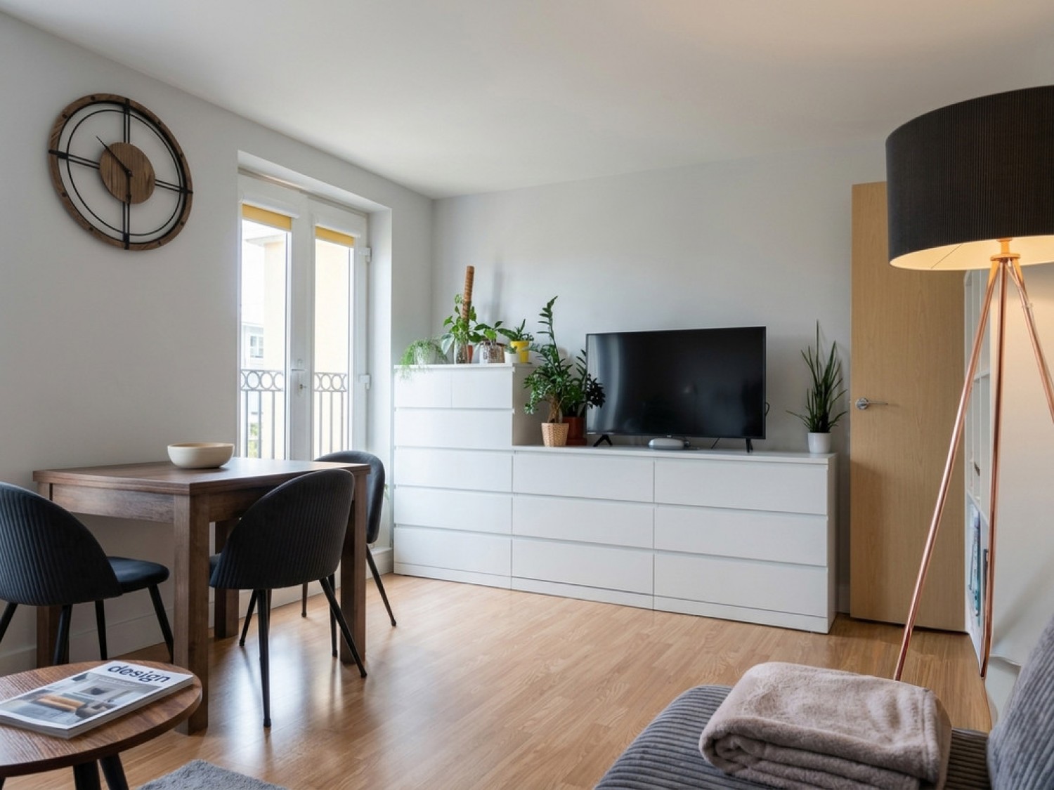 2 bedroom Flat for Sale Woods Court, North Station
