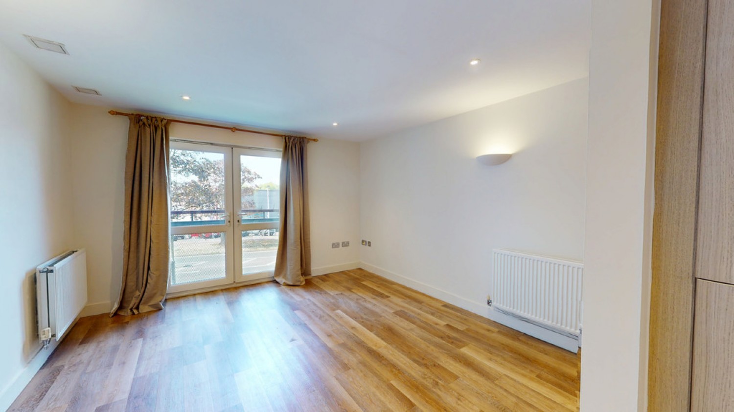 2 bedroom Flat for Letting Providence Park , Princess Elizabeth Way