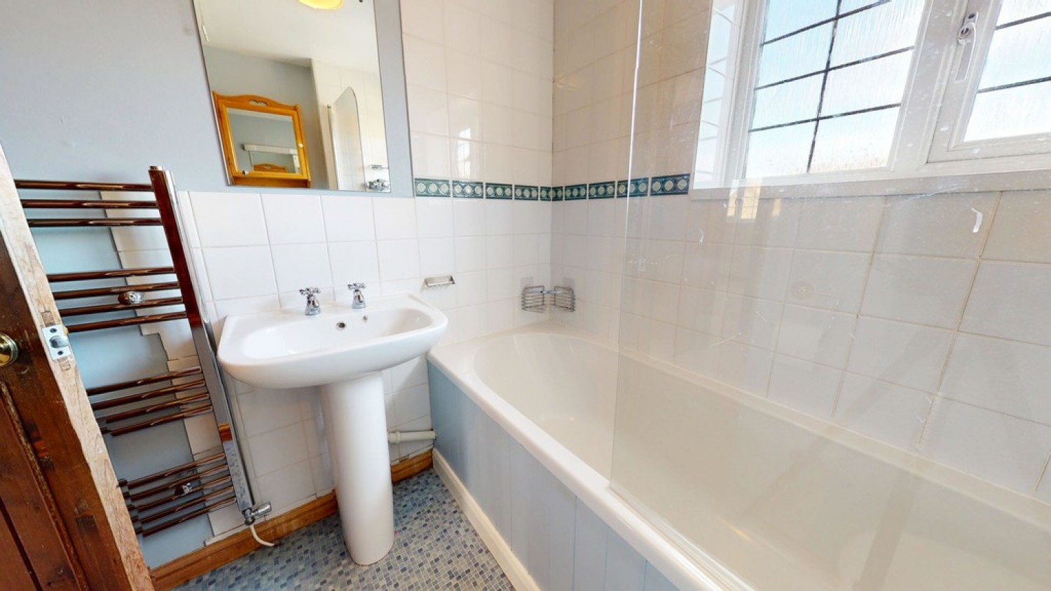 3 bedroom House for Letting Elliott Place, Hatherley