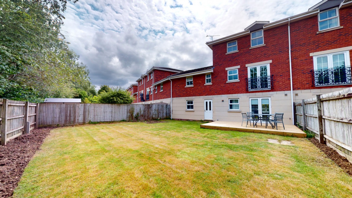 5 bedroom House for Letting Brosnan Drive, Cheltenham
