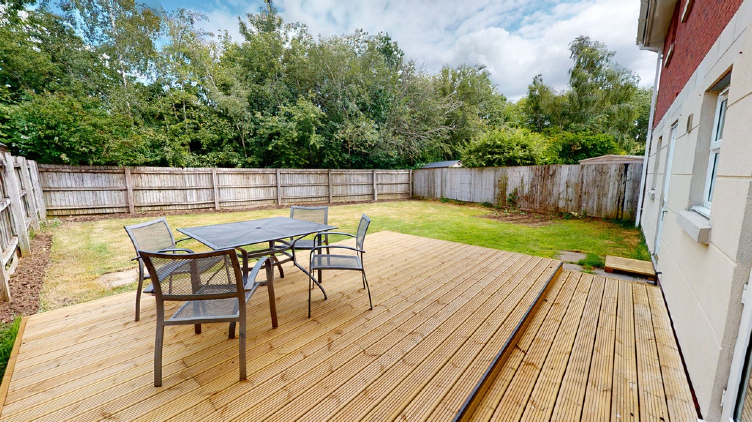 5 bedroom House for Letting Brosnan Drive, Cheltenham