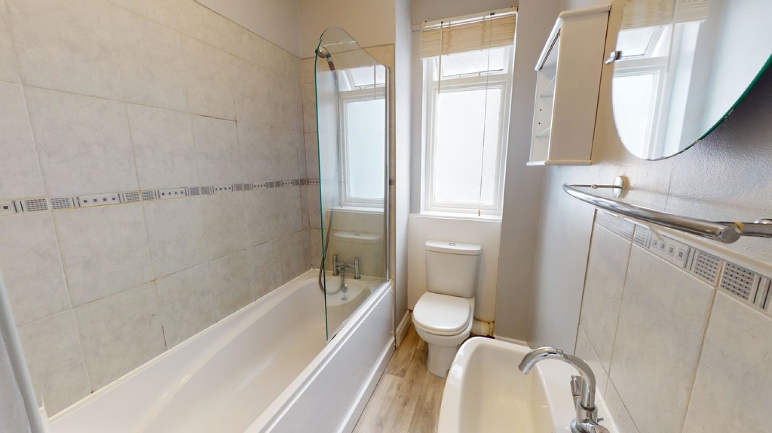 2 bedroom Flat for Letting Evesham Road, Cheltenham