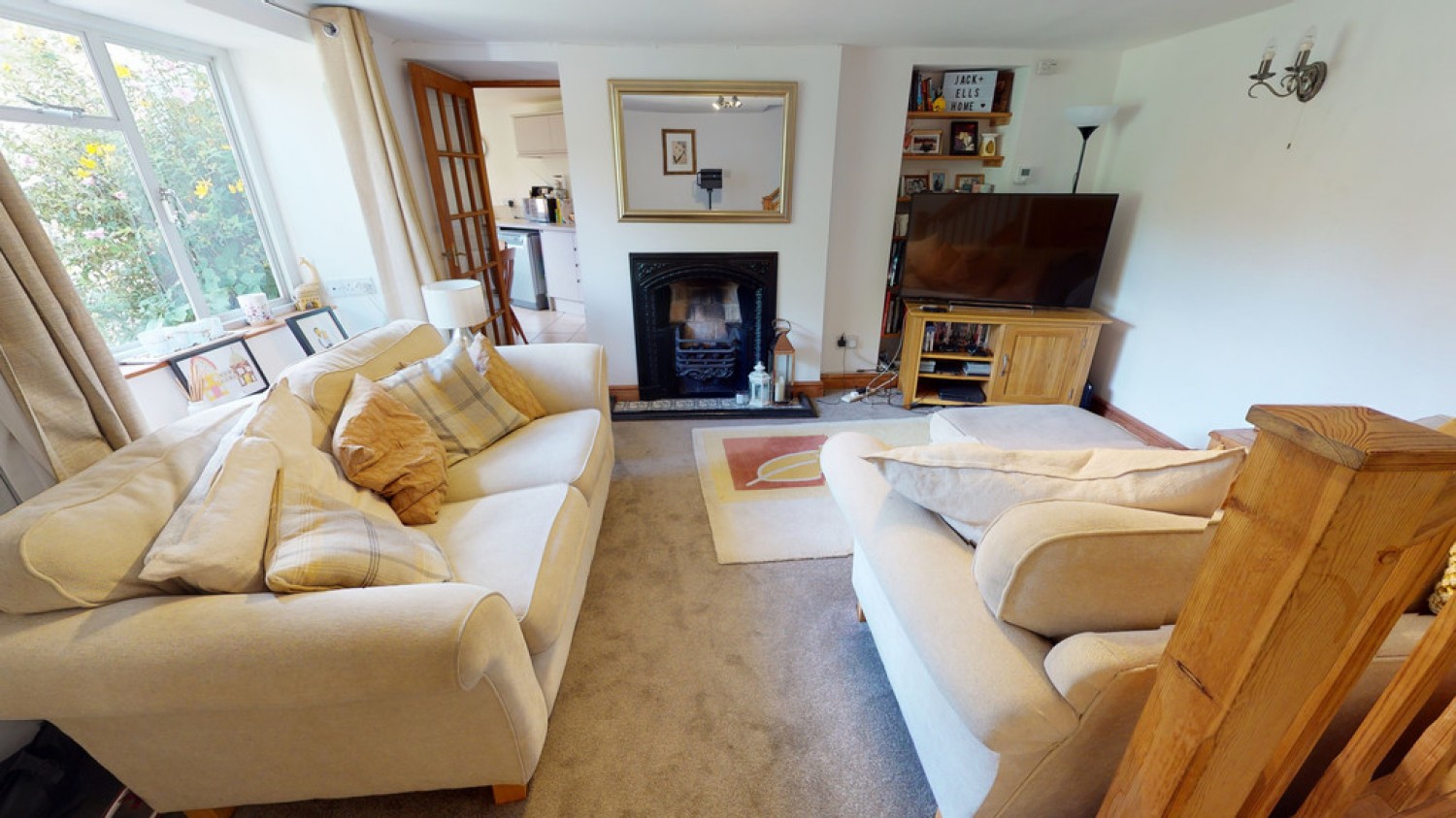 Eagle Cottages, Cheltenham Road