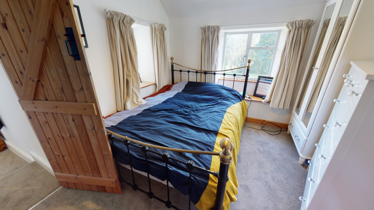 Eagle Cottages, Cheltenham Road