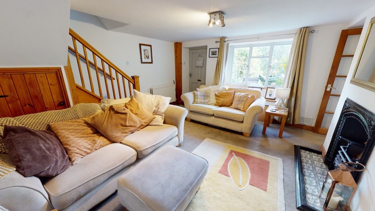 Eagle Cottages, Cheltenham Road