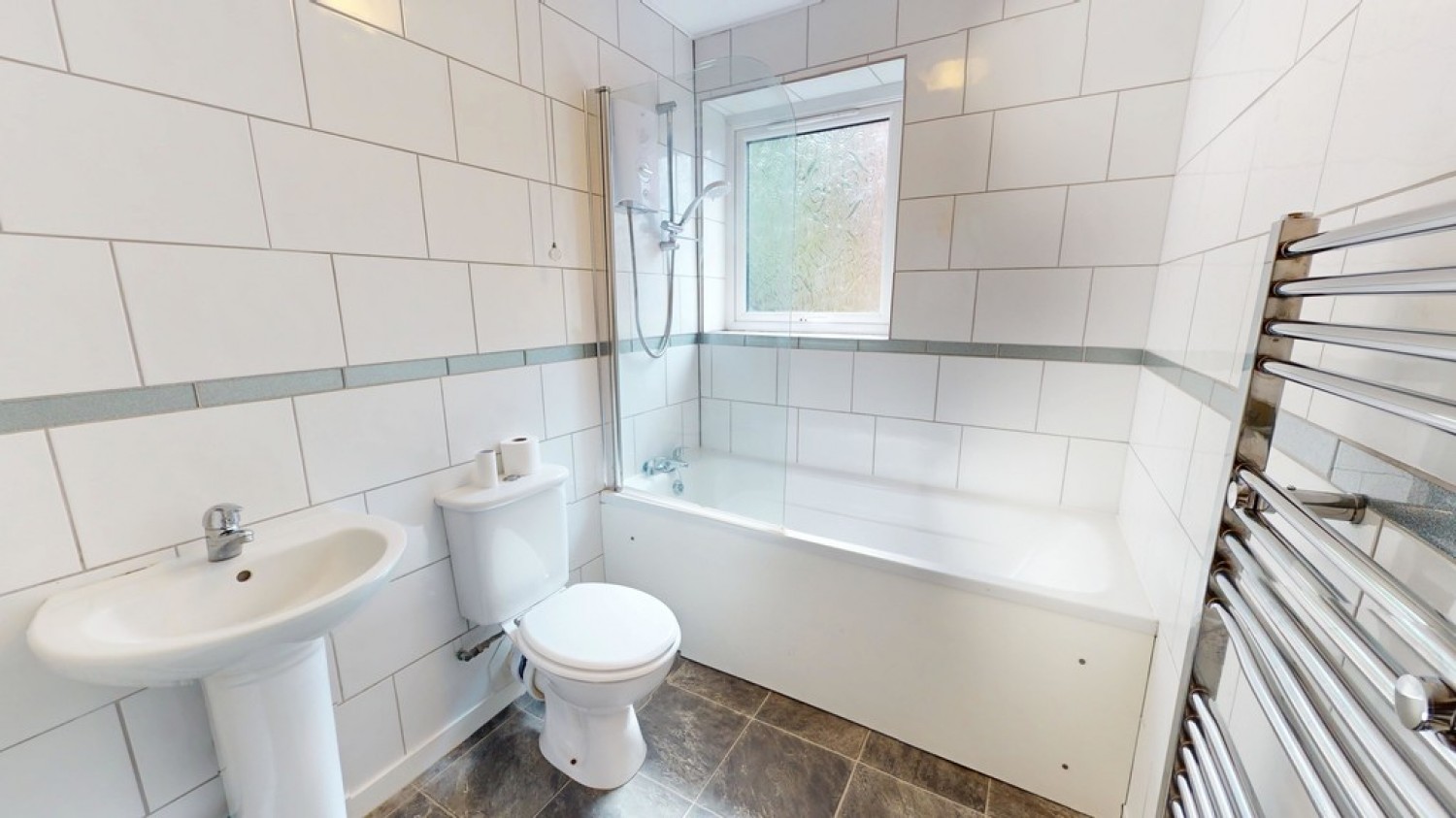 Balmoral Court, King George Close