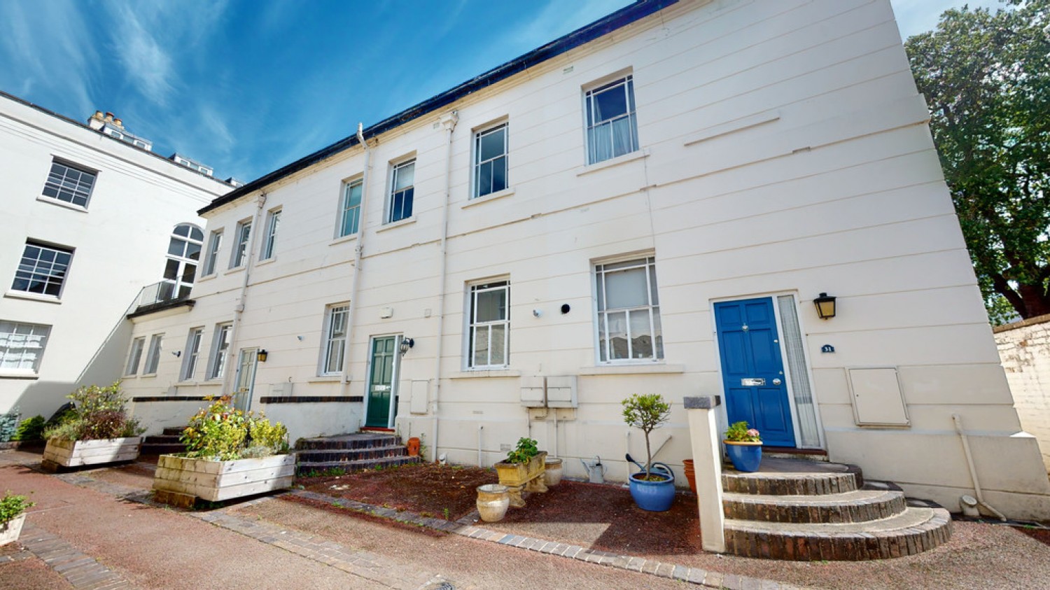 Suffolk Square, Cheltenham