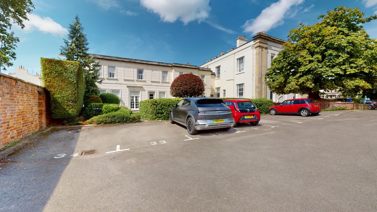 Suffolk Square, Cheltenham