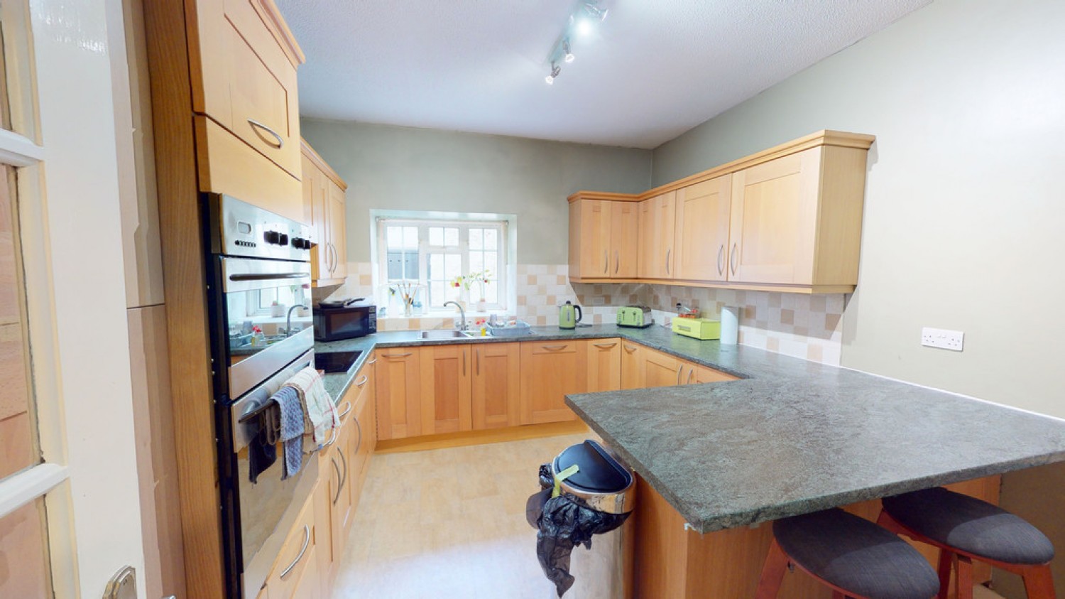 2 bedroom Flat for Letting Hatherley, Cheltenham