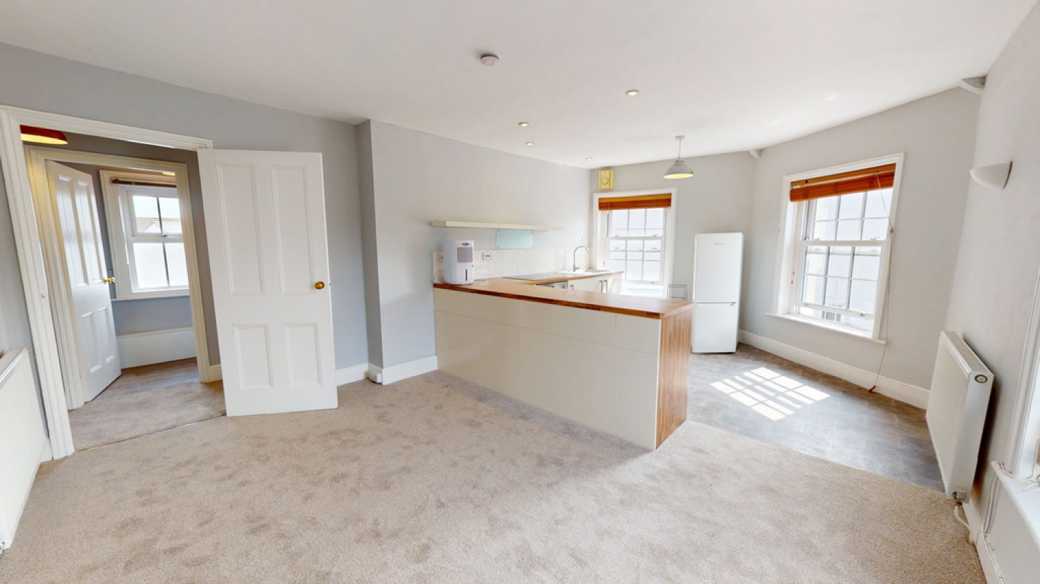 2 bedroom Flat for Letting Grafton Road, Cheltenham, Glos