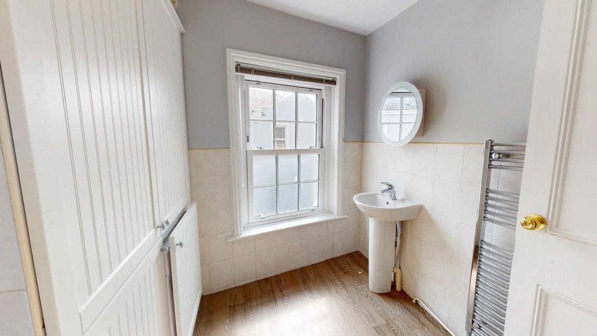 Grafton Road, Cheltenham, Glos